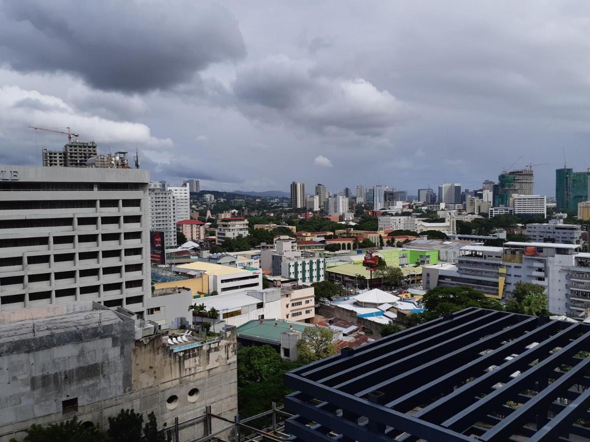 Cebu City Huge Lofts By P&J Εξωτερικό φωτογραφία